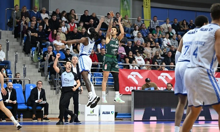 Санон забиває 19 очок у матчі