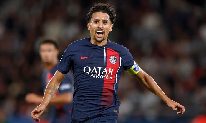 Marquinhos equals Roberto Carlos record