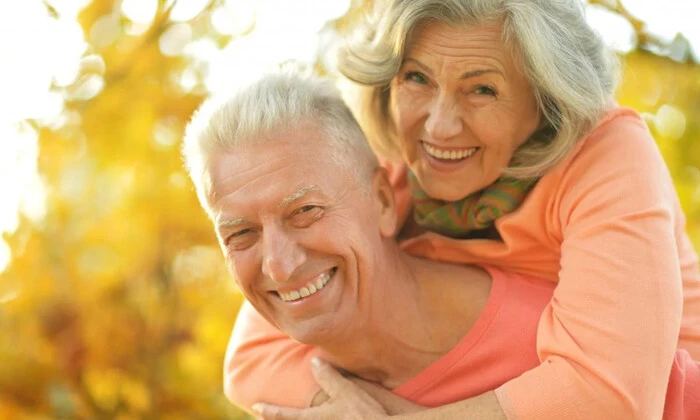 100-річний професор ділиться секретом довгого життя