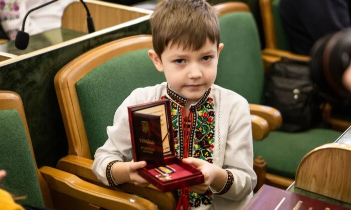 Внук Ирины Фарион получил награду
