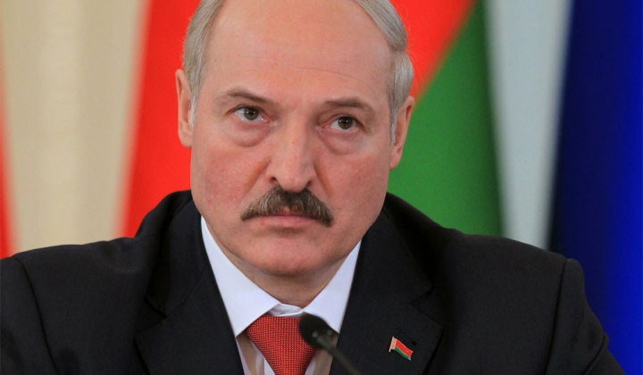 Александр Лукашенко імплікує Путіна передати частину РФ іншим країнам