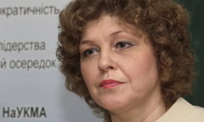 Ліна Костенко перед 95-річчям