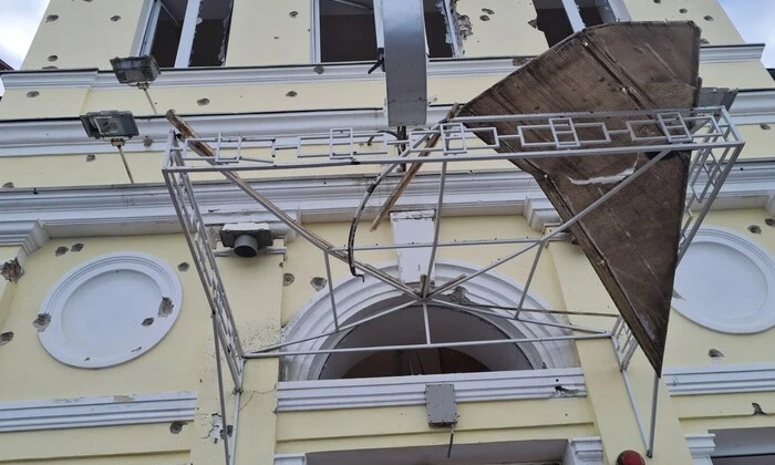 Пошкоджений поїзд на вокзалі Херсона