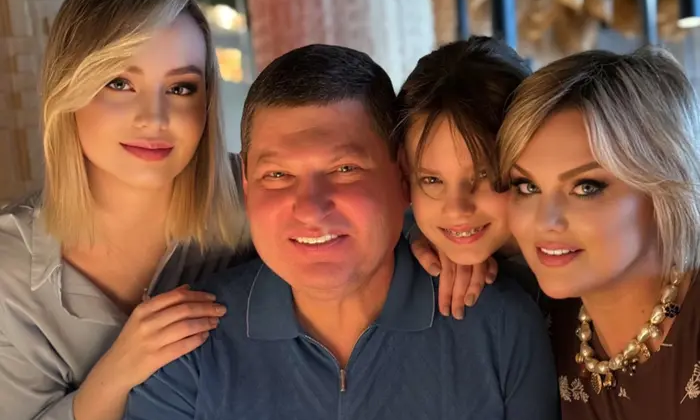 Заслужена артистка Піскарьова звернулася до чоловіка