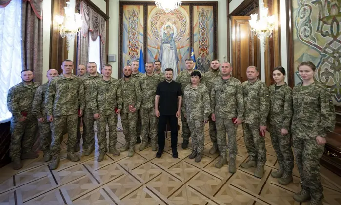 Награждение воинов Госспецсвязи президентом
