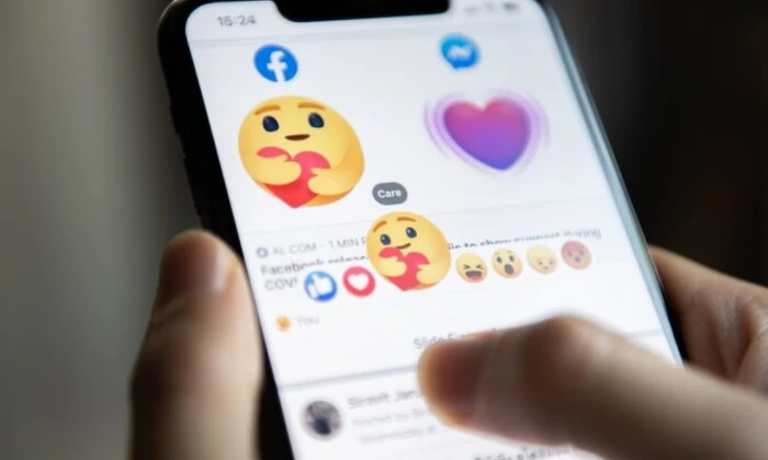 Турки перевіряють фото перед лайком