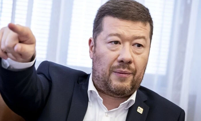 Окамура призывает не поставлять оружие