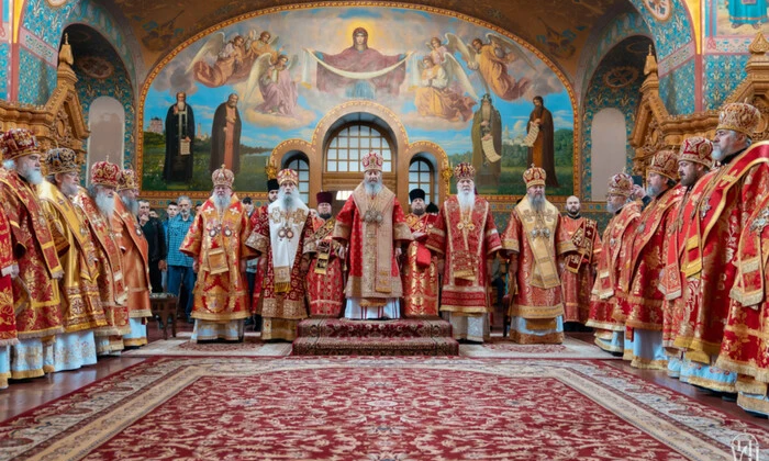 Московская церковь в Украине