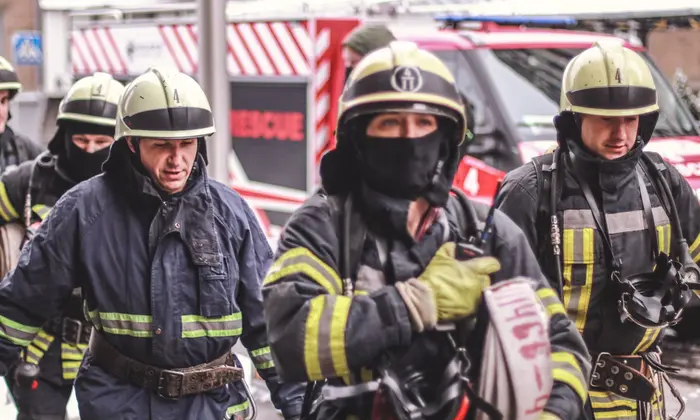 Зеленский поздравил спасателей с профессиональным праздником