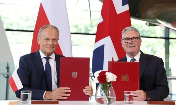 Security agreement between London and Warsaw
