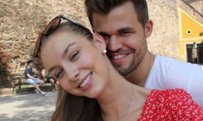 Шахматний чемпіон у джинсах одружується