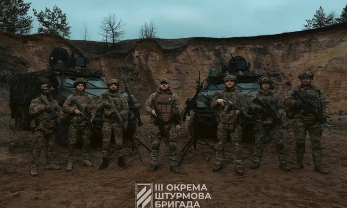 Изображение Третьей штурмовой бригады, официально преобразованной в Третий армейский корпус