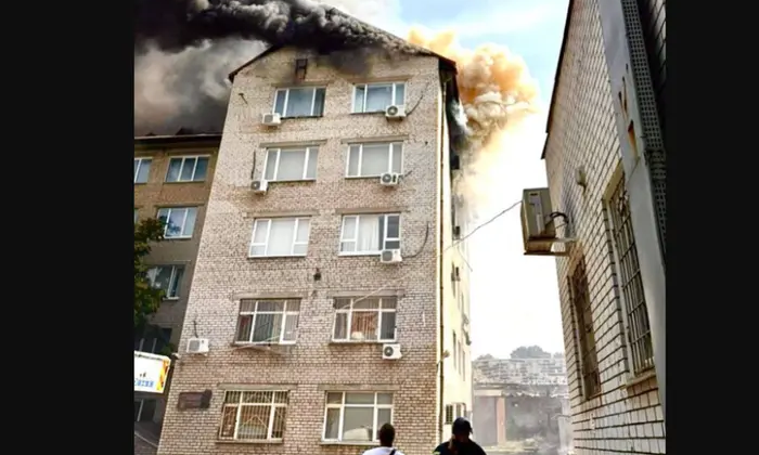 Запоріжжя. Росіяни влучили у будівлю університету