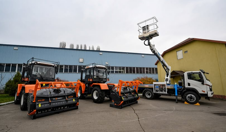 Укрзалізниця оновила техніку для колійників