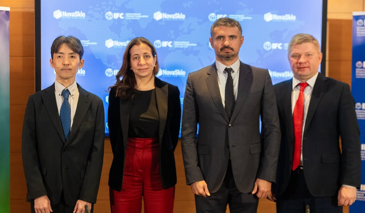 Будівництво першого заводу флоат-скла в Україні