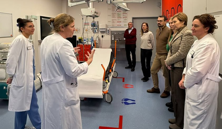 Эвакуация медполитеном Украинцев в Германии