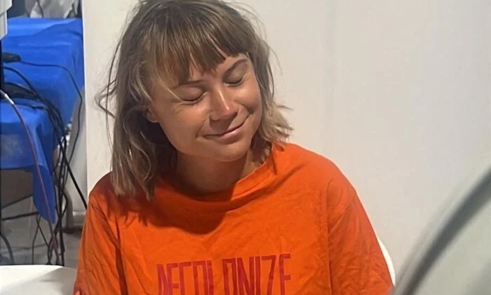 Грета Тунберг під час утримання в Ізраїлі