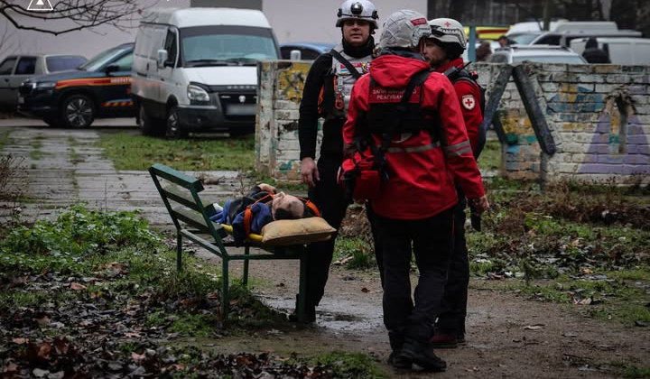 Дрони російського походження атакують будинок в Миколаєві