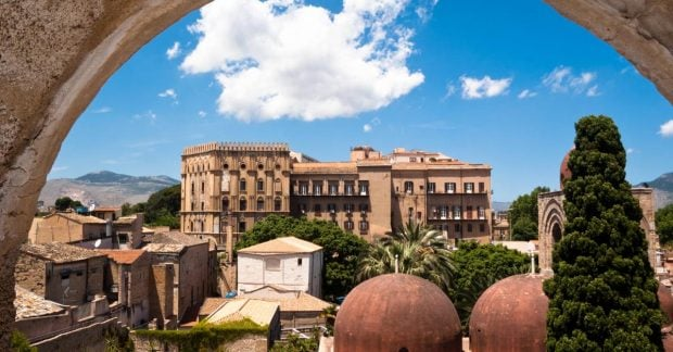 Palermo - beer prices and mafia