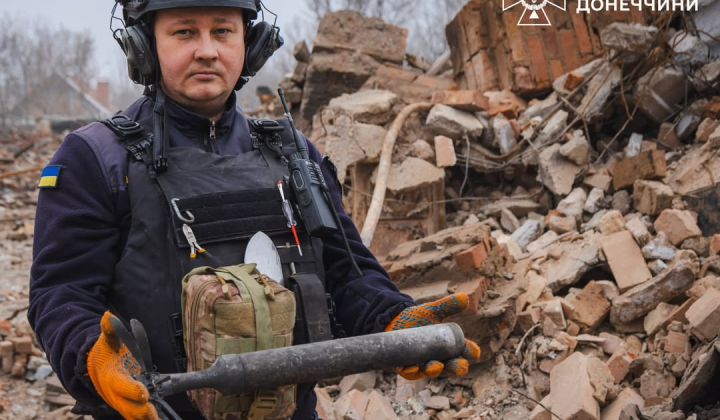 Роботи з розмінування на Донеччині