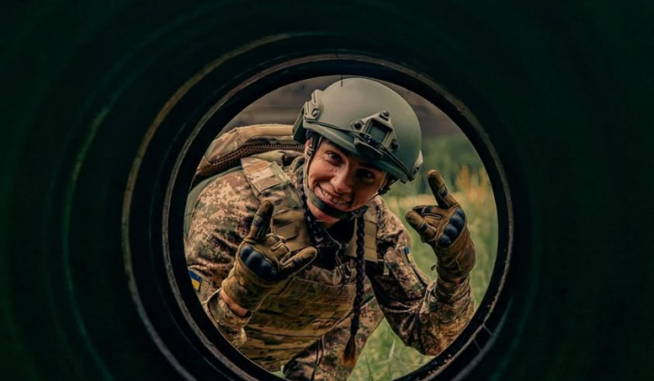 Ракетники знищують ворожі позиції