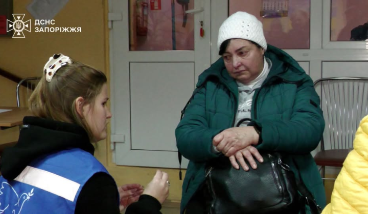 ДСНС евакуювало три покоління родини з прифронтової зони: історія порятунку