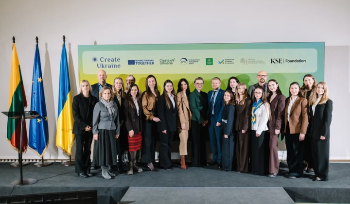 10 фахівців повернулися в Україну