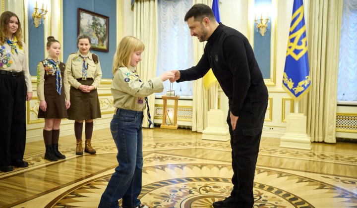 Зеленский с символом единства