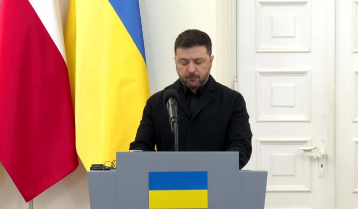 Кароль Навроцький про спілкування з медіа