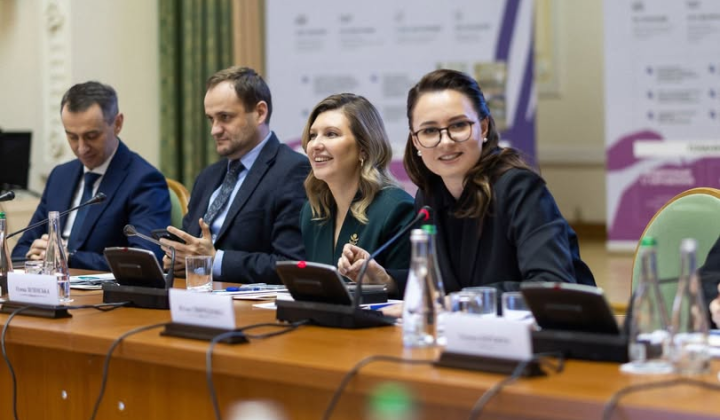 The government allocated funds for free meals for schoolchildren