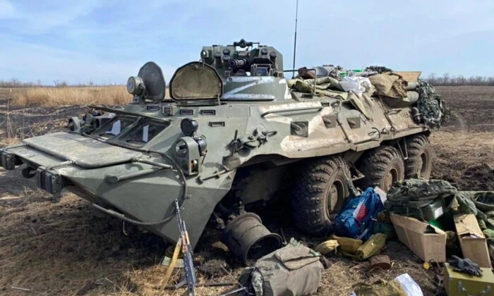 Фото молодого вояки ЗСУ в бойовій формі