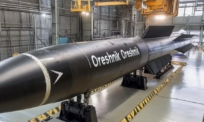 Russia attacks Ukraine with 'Oreshnik'