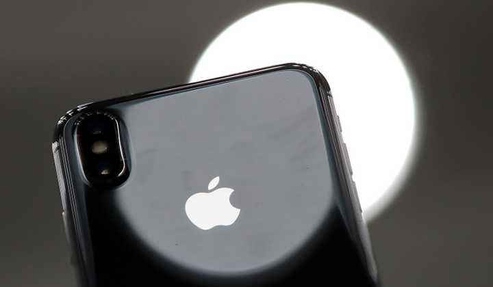 Огляд новенького iPhone X