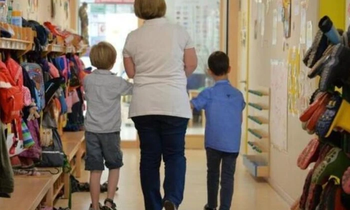 Батьки запізнюються з дитиною у дитсадку