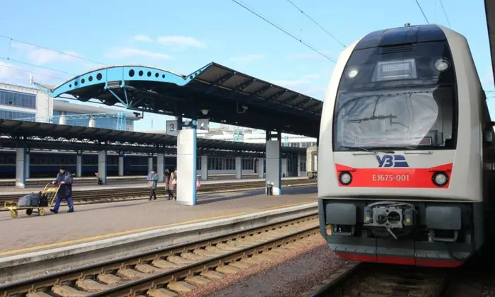 Обстрел Полтавщины задерживает поезда