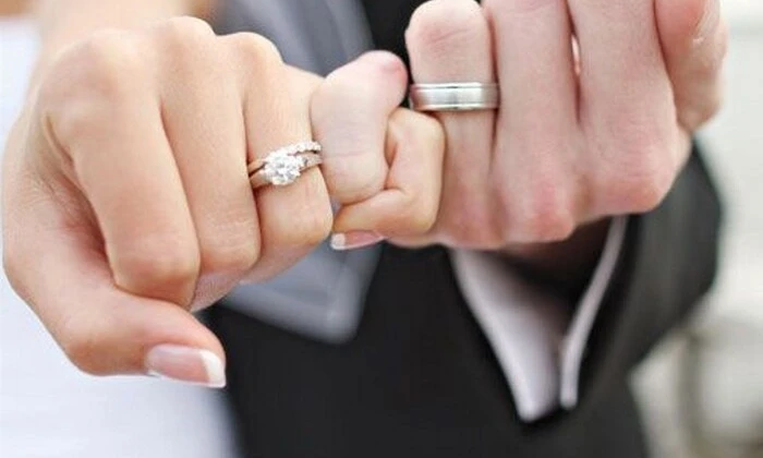 Чоловік одружився із жінкою з інвалідністю