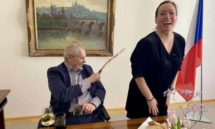 Мілош Земан на помлазці в Чехії