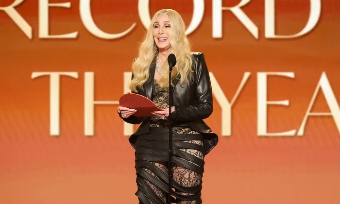 Cher at the Grammys after 18 years