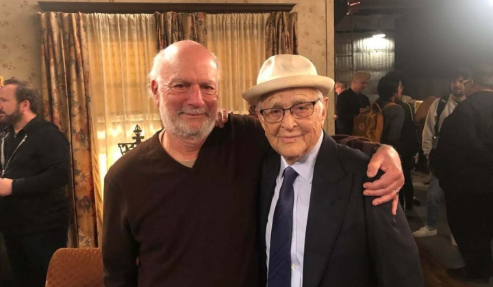 Photo of James Burrows, creator of the series “Friends” and “The Big Bang Theory”