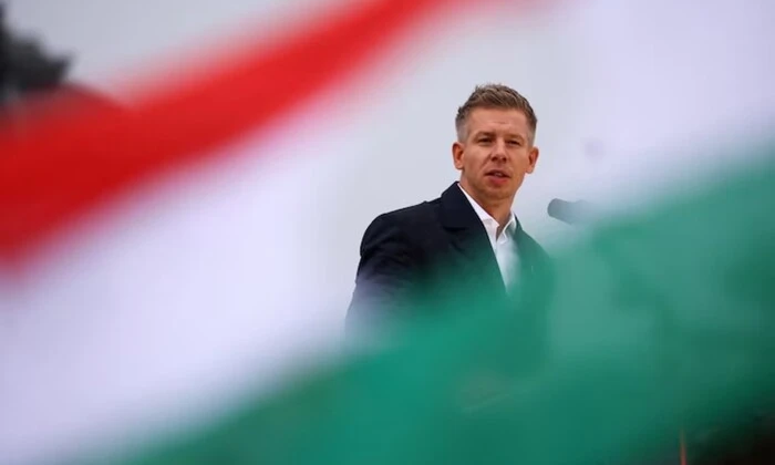 Opposition leaders in Hungary at conference