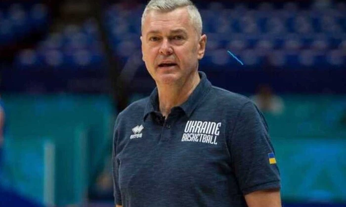 Сборная Украины побеждает Литву в баскетболе