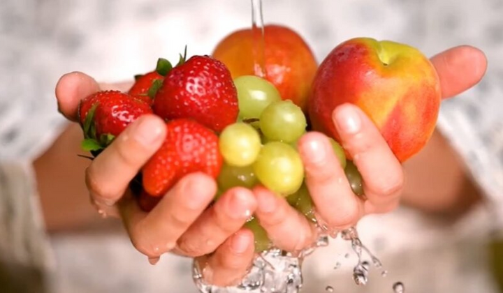 Заморозки портят урожай фруктов и ягод