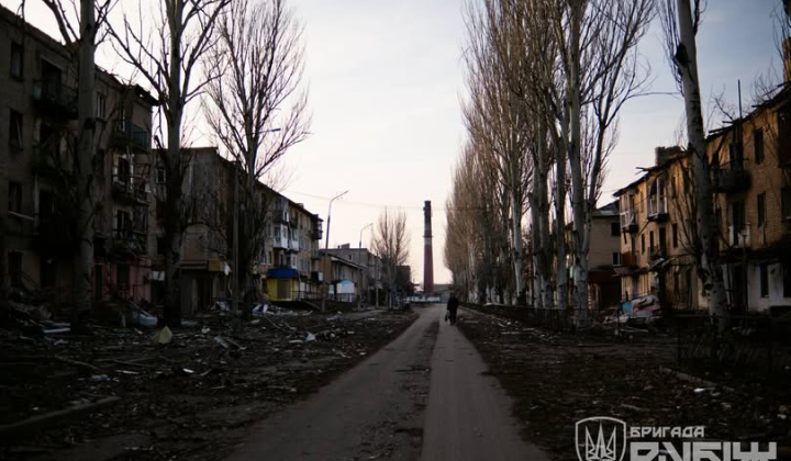 Місто Добропілля після масових обстрілів