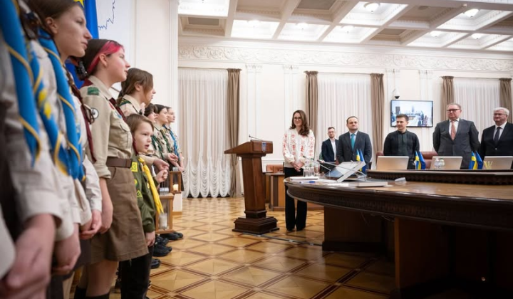 The Government of Ukraine meets with the Holy Fire