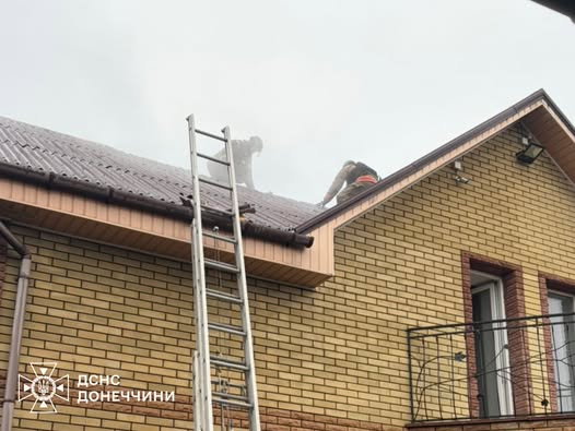 Загорілий житловий будинок в Краматорську