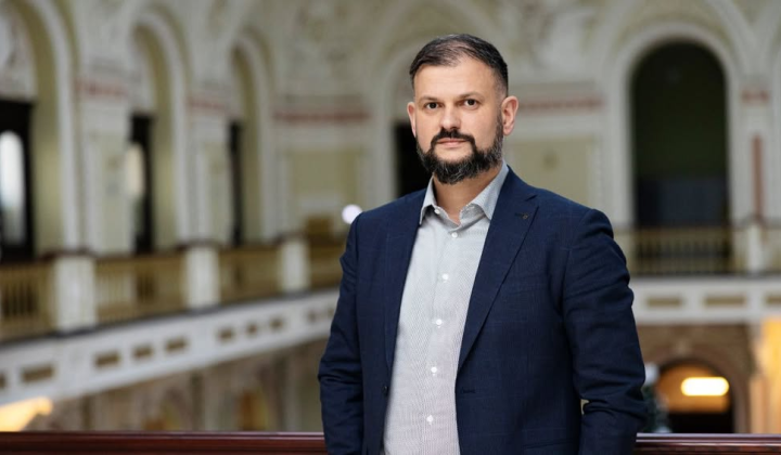 Igor Luzhansky at the NBU