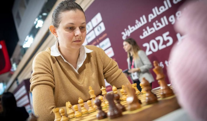 Anna Muzychuk with silver medal