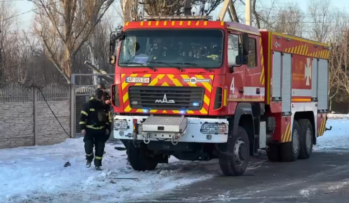 Запоріжжя, рятувальники гасять вогонь