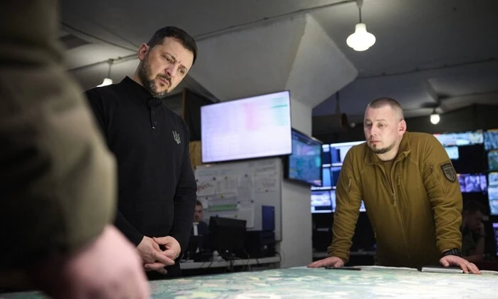Зеленський консультується з партнерами ППО