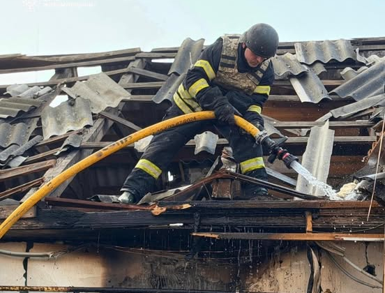 Травмована дівчинка внаслідок російської атаки